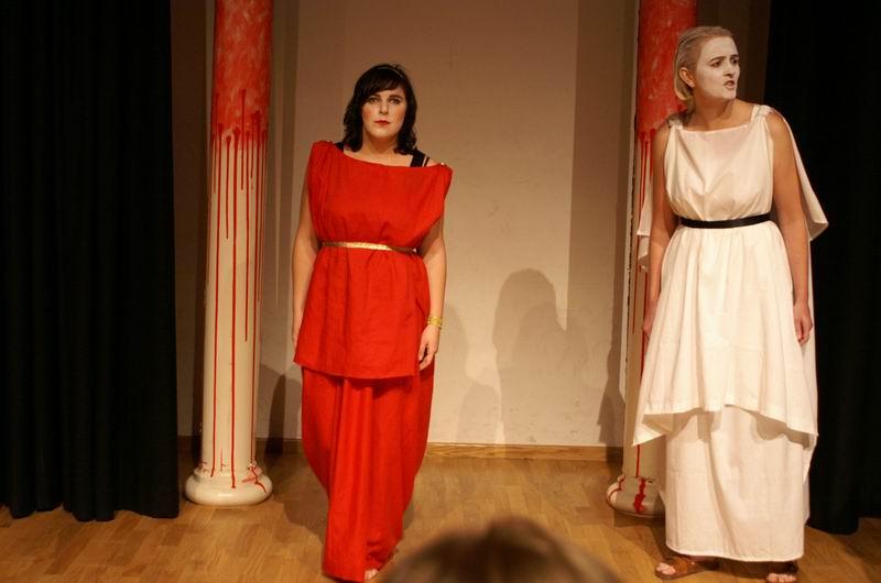 Antigone08.JPG