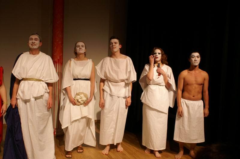 Antigone13.JPG