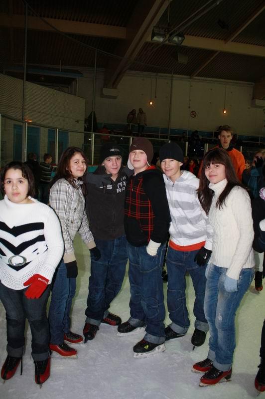 JBGonIce09_18.jpg