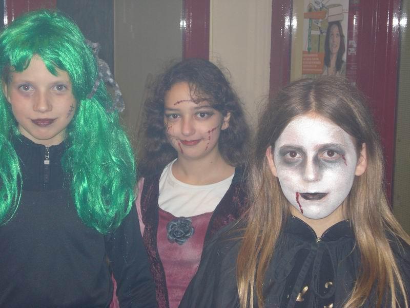 Halloween10_03.JPG